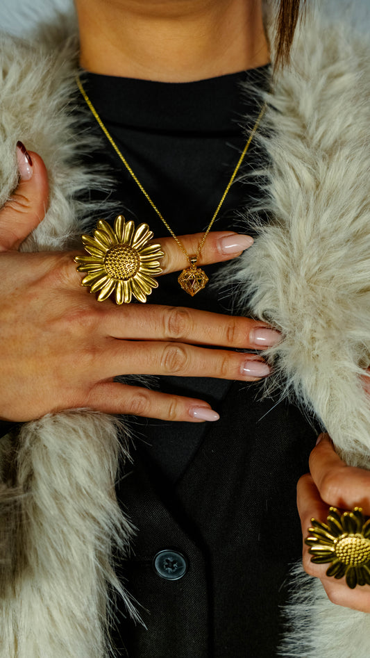 Anillo Margarita Acero Baño Oro